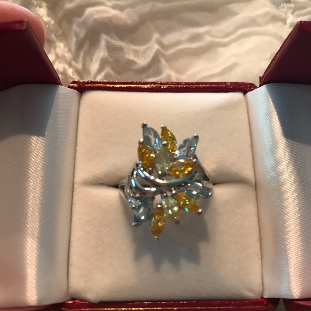 New Sterling Silver Ring w/Gemstones